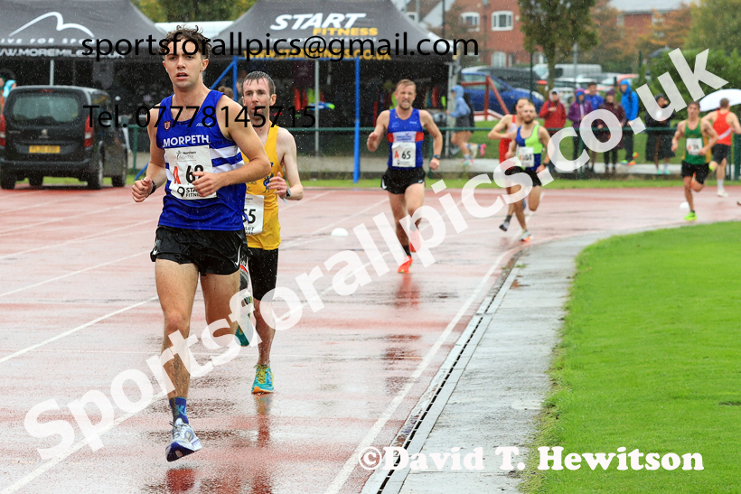 Senior Mens 6 Stage 2025 Northern Athletics Autumn Road Relays, Leigh, Lancashire. Photo: David T. Hewitson/Sports for All Pics
